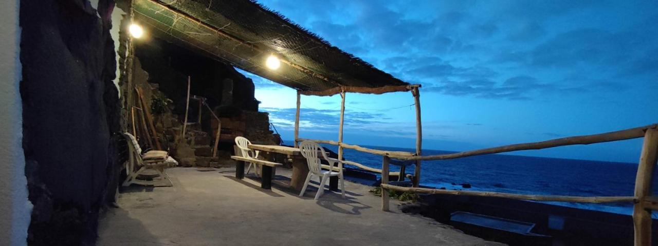 Casita Pajero En El Pozo De Las Calcosas, El Hierro Exterior photo